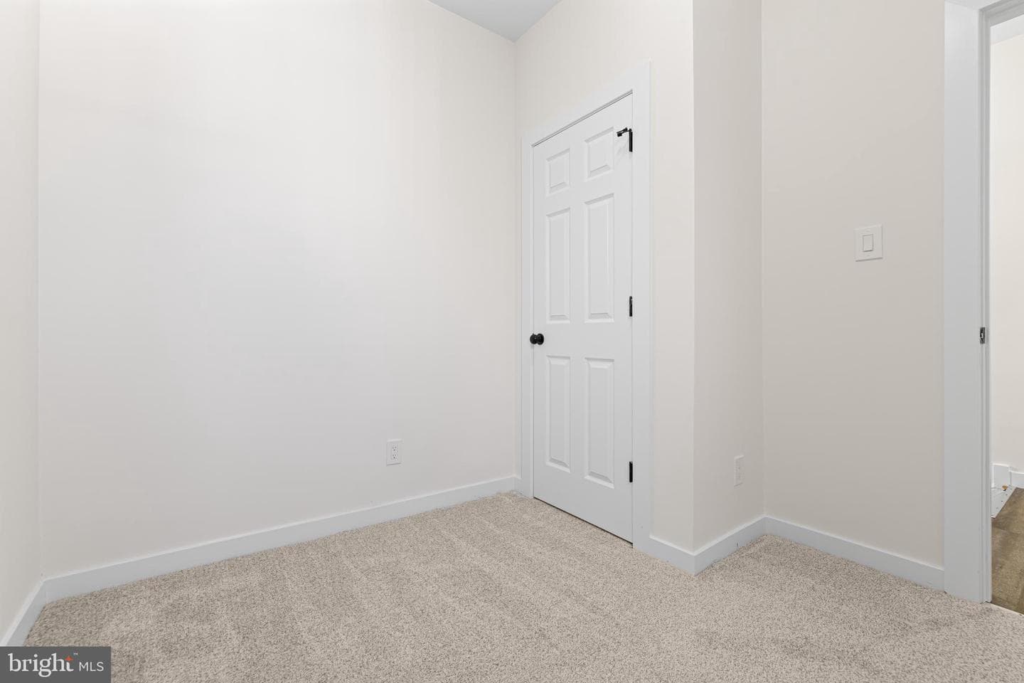 3921 Pennsgrove Street photo 29