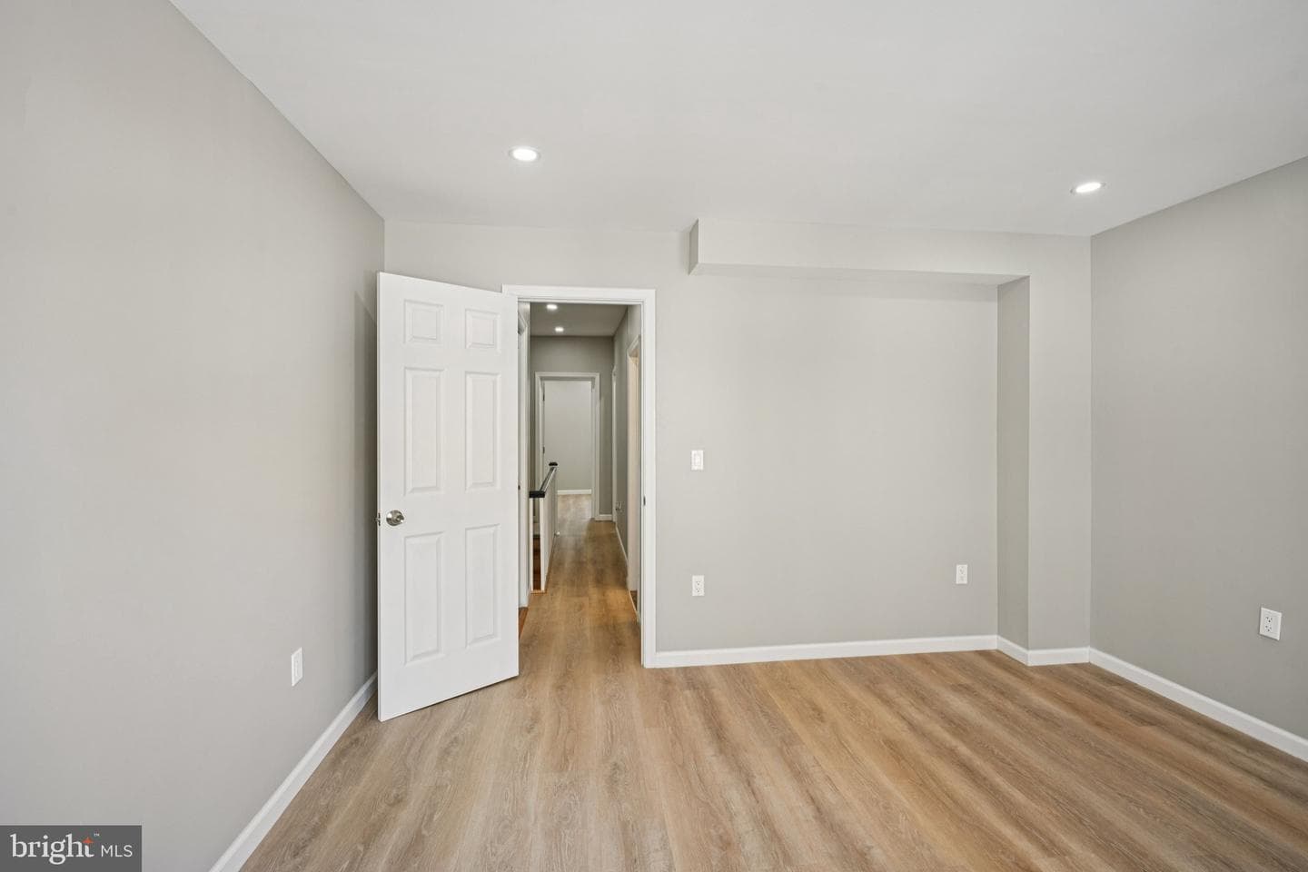 1912 S 9th Street photo 24