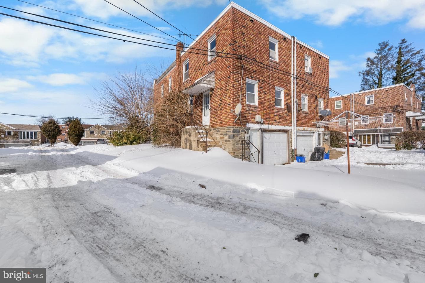 1030 E Sedgwick Street photo 24