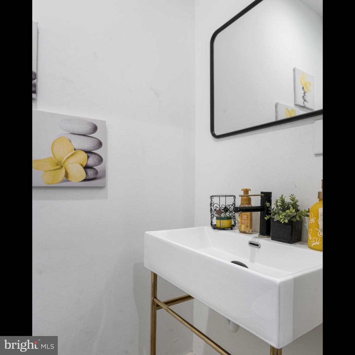 5729 Christian Street photo 11