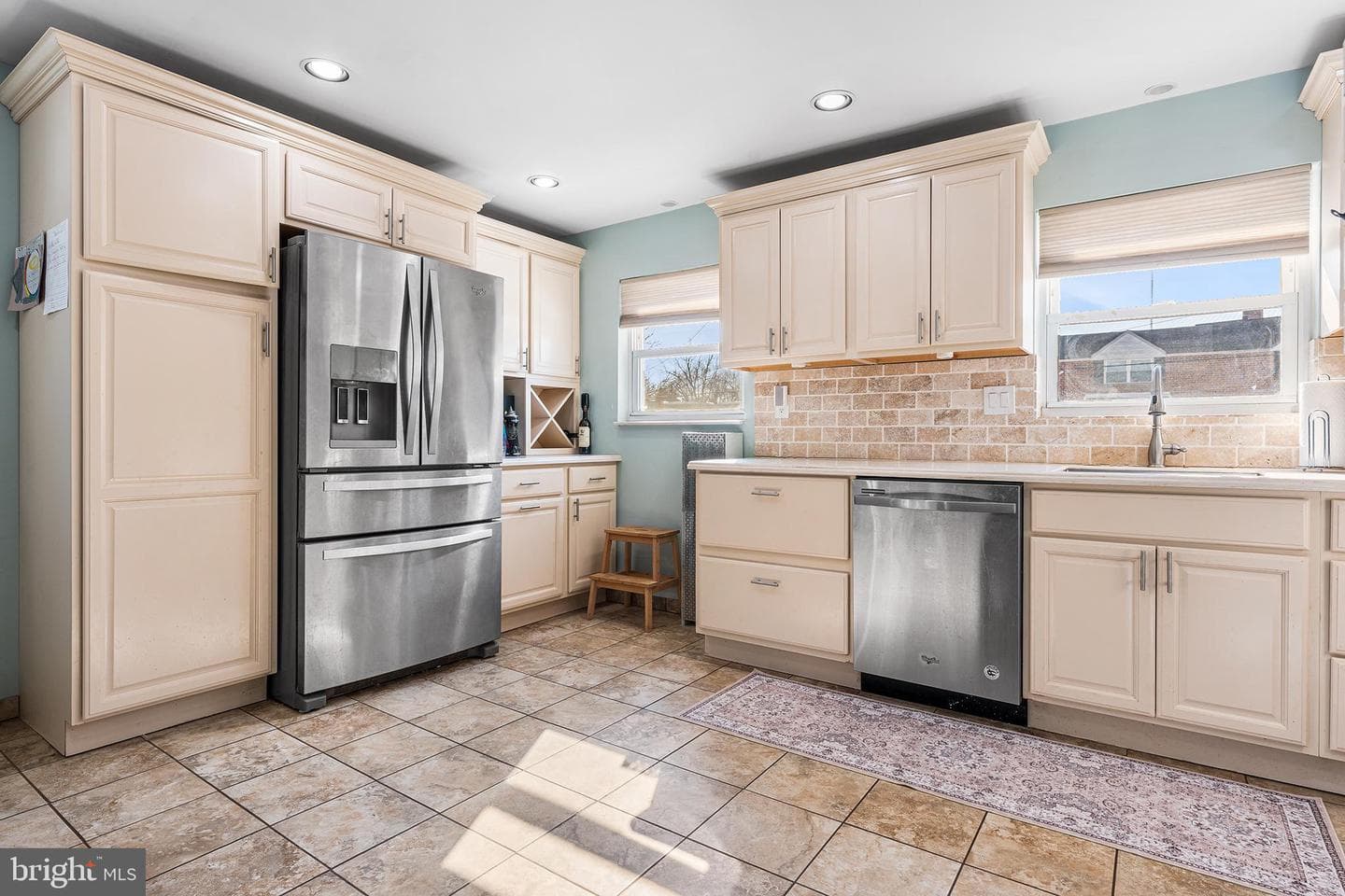 7381 Valley Avenue photo 3