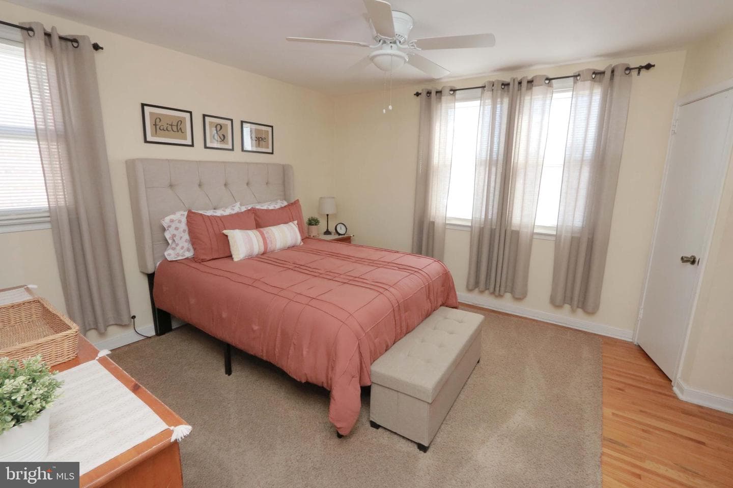 8134 Revere Street photo 23