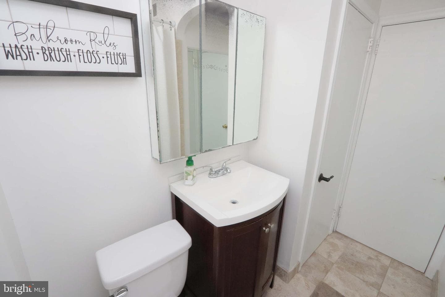 8134 Revere Street photo 36