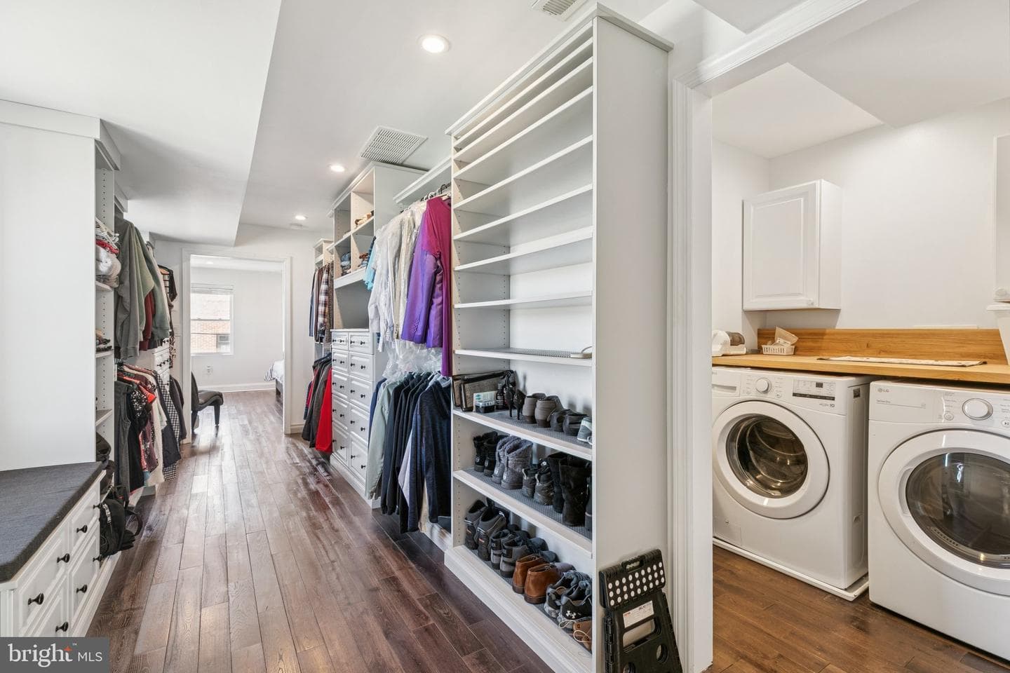 722 Dickinson Street photo 33