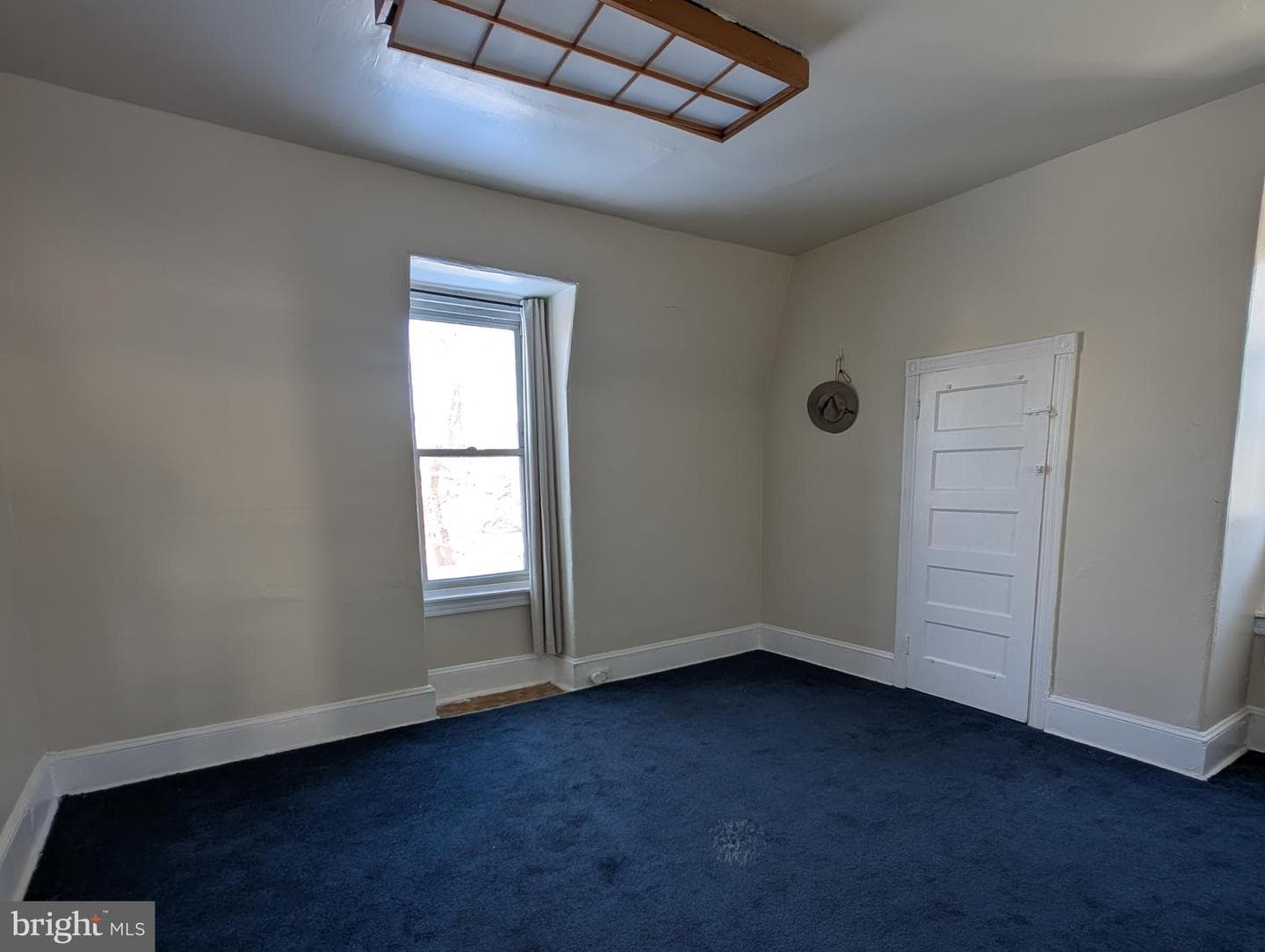 229 E Mount Pleasant Avenue photo 23