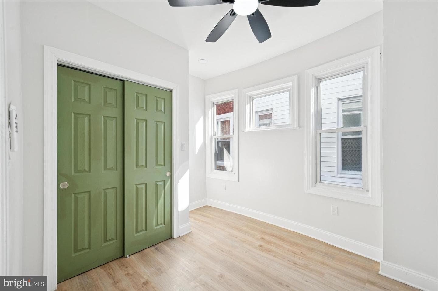 5831 Washington Avenue photo 13