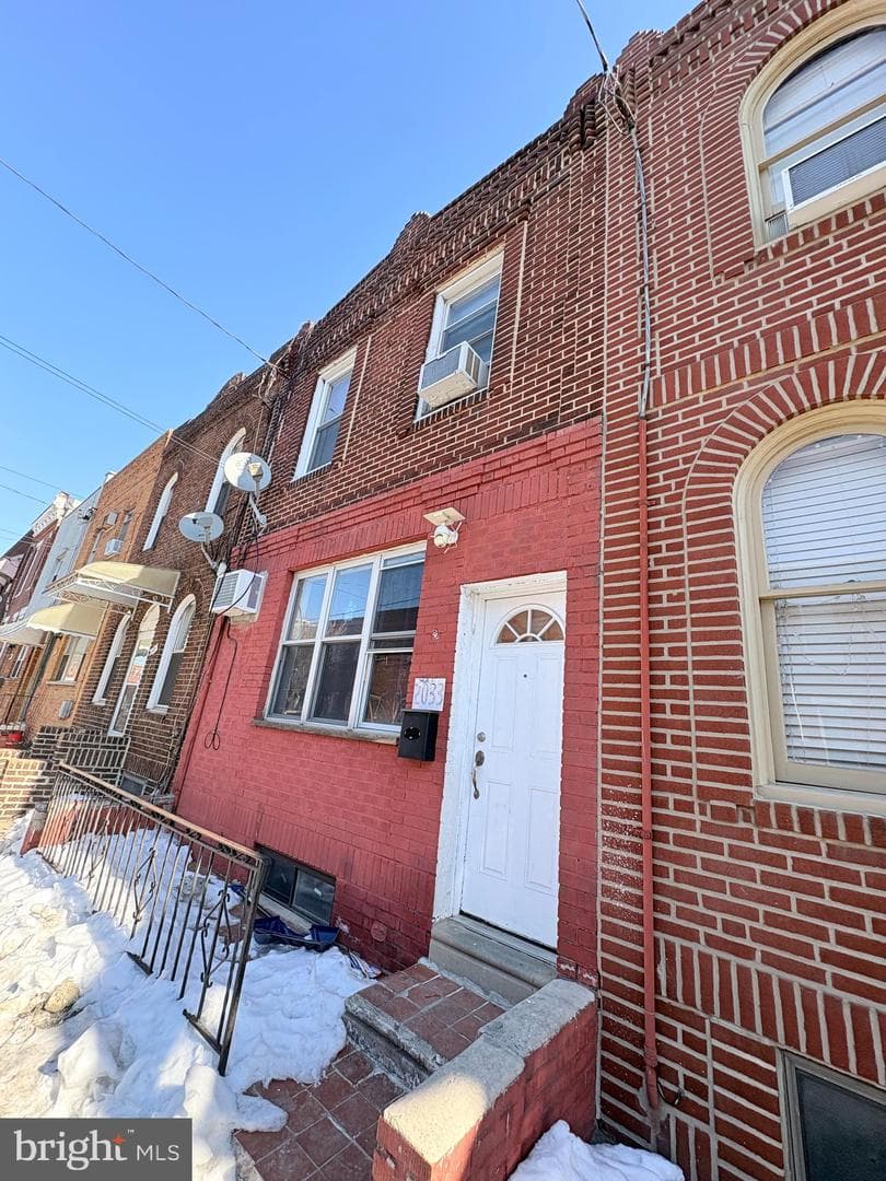 2033 S 9th Street photo 16