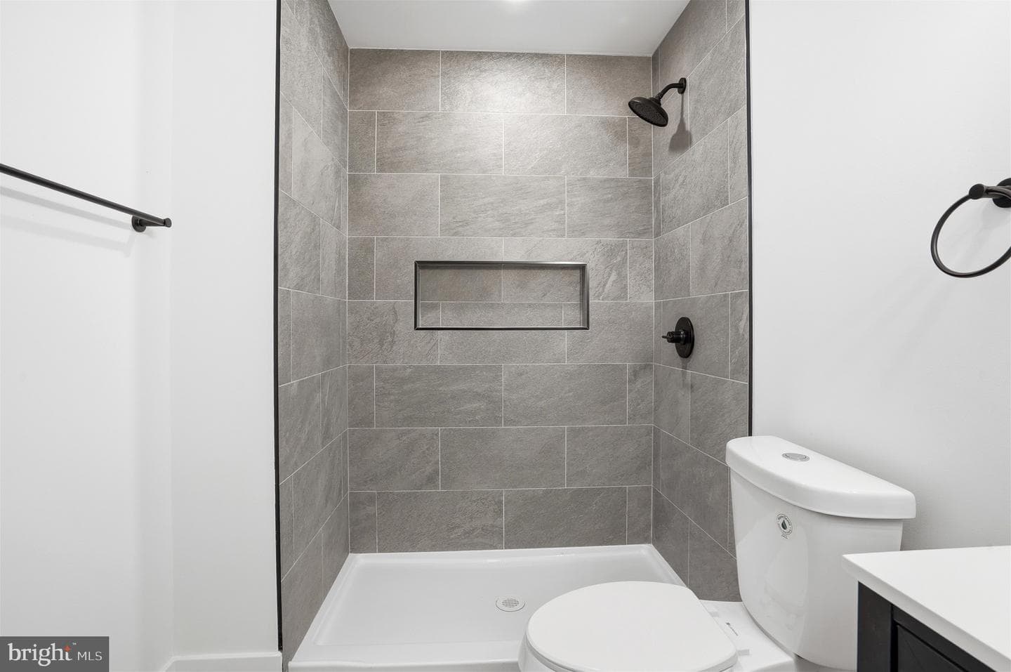 6621 N Uber Street photo 23