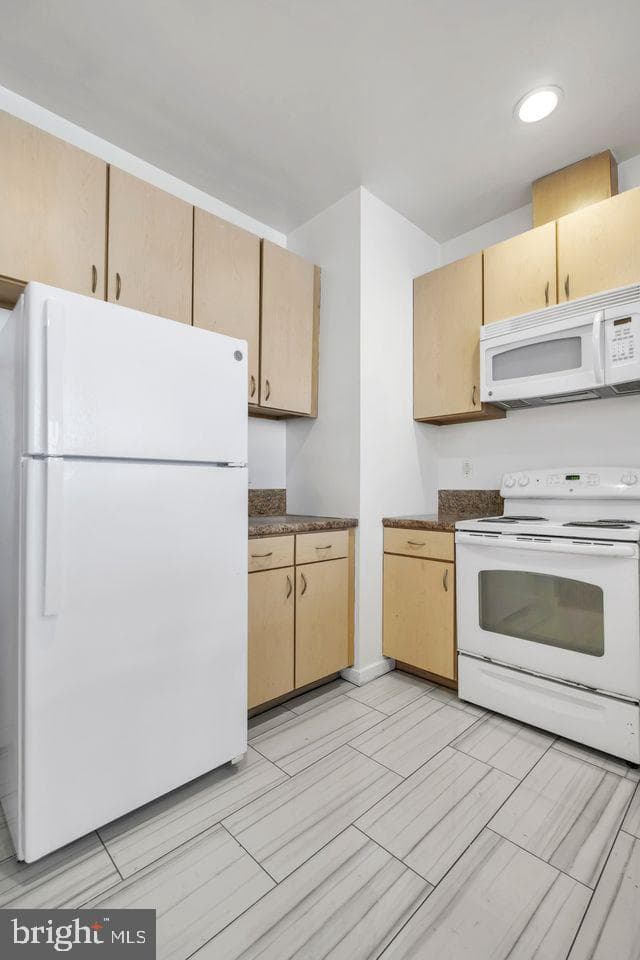 111 N 9th Street #707 photo 3
