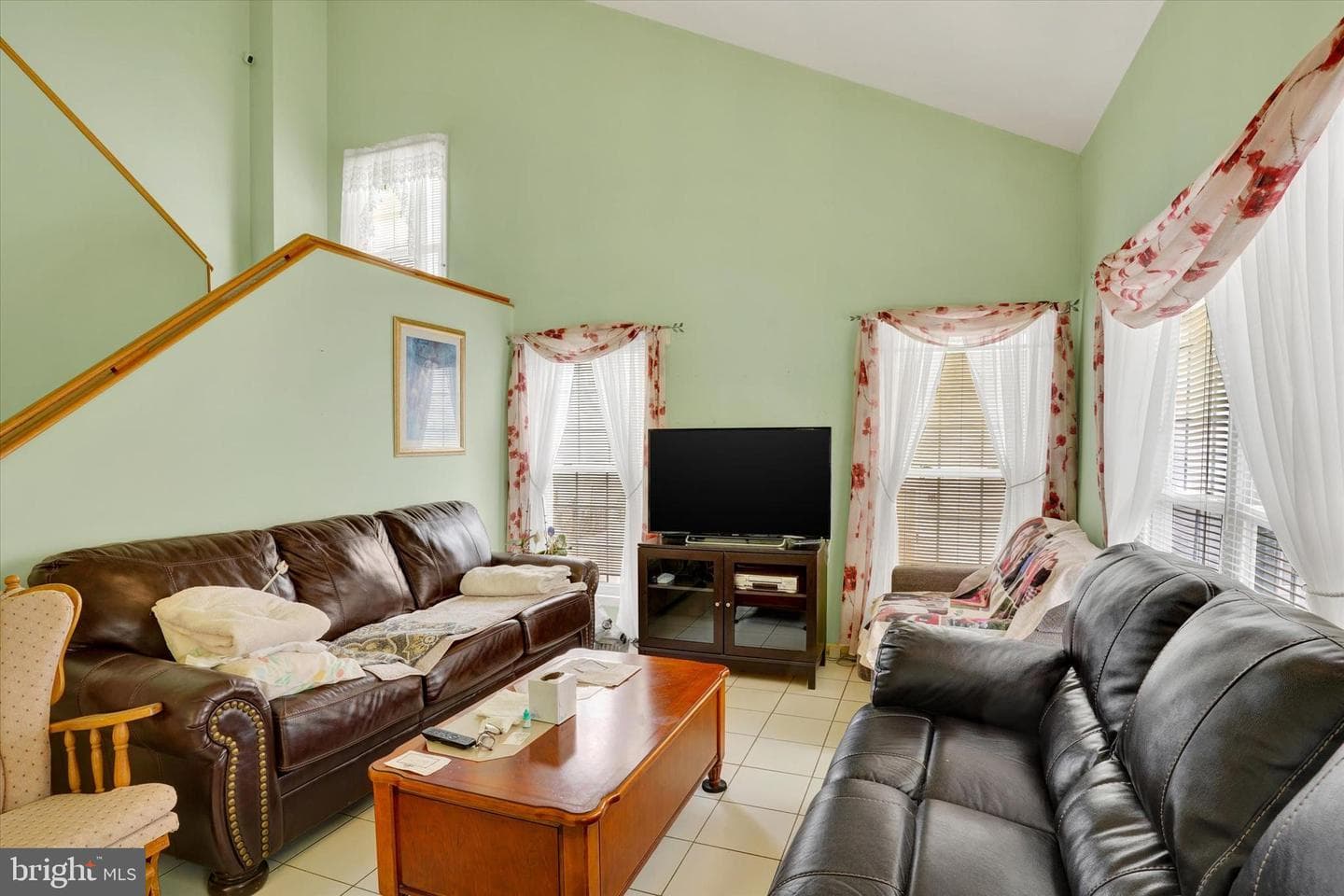 63 Marple Drive photo 12