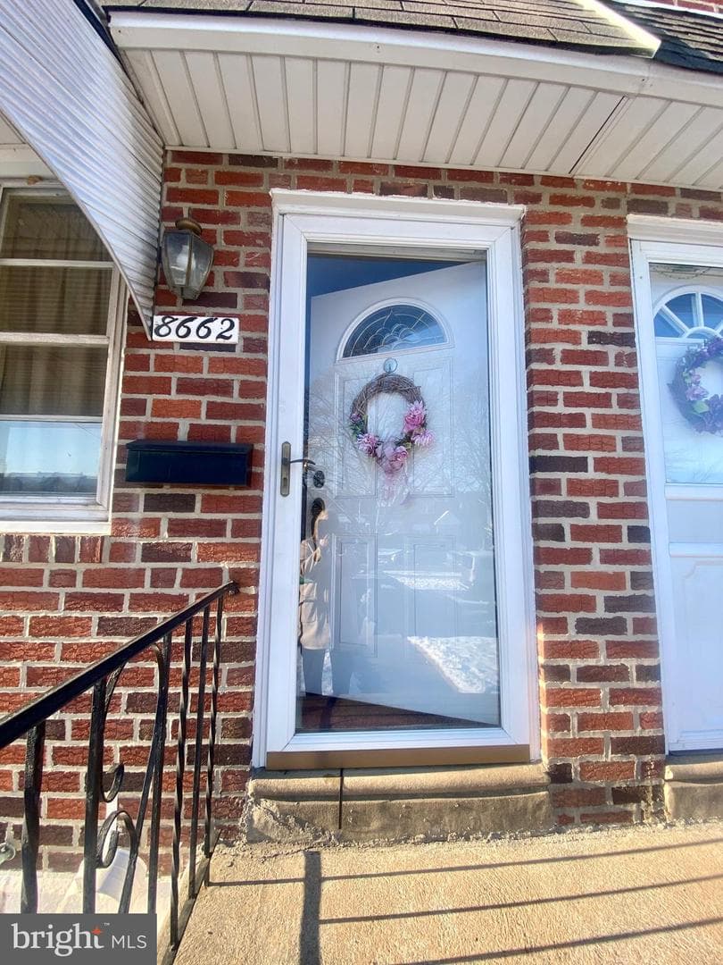 8662 Jackson Street photo 2