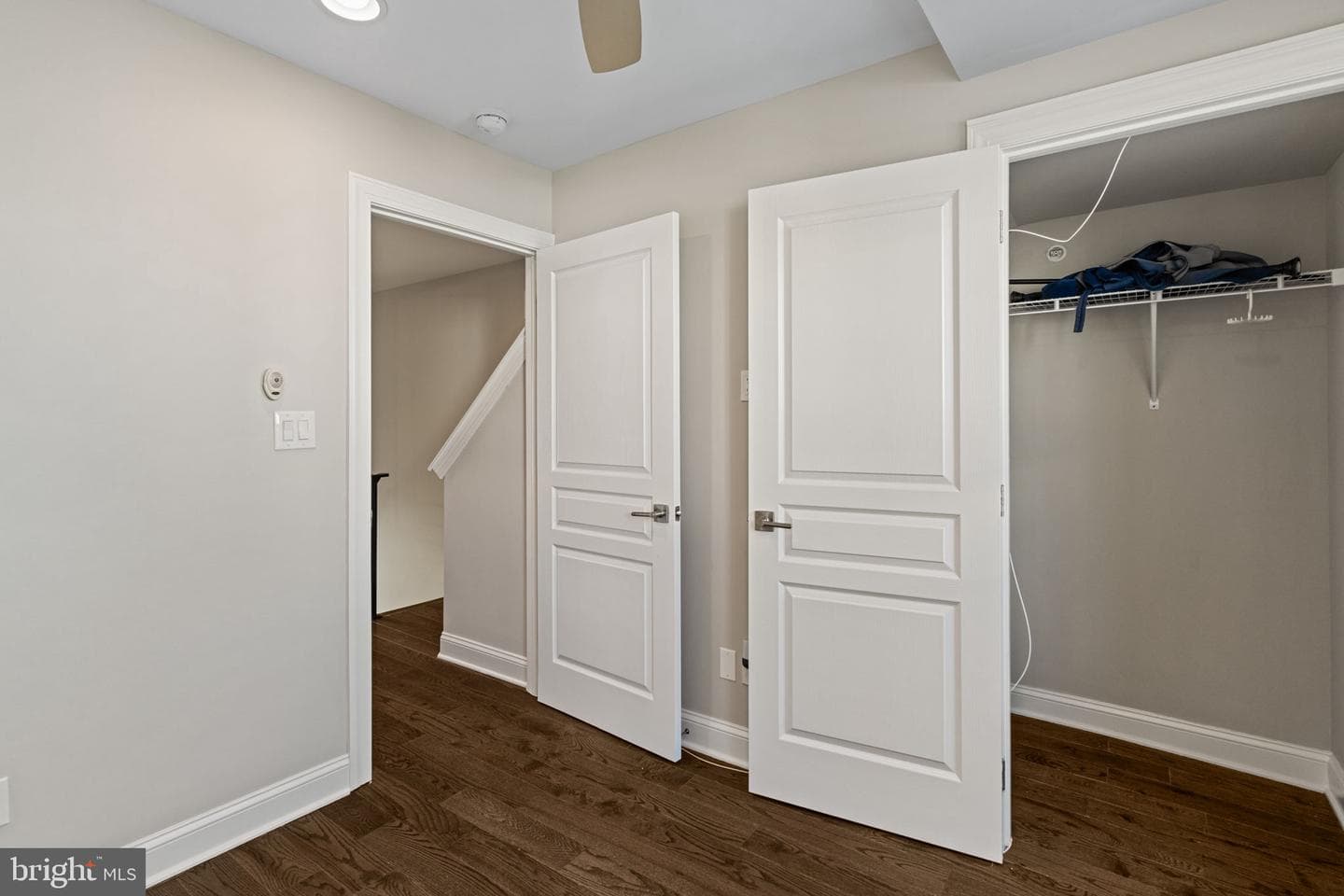 2051 Fernon Street photo 39
