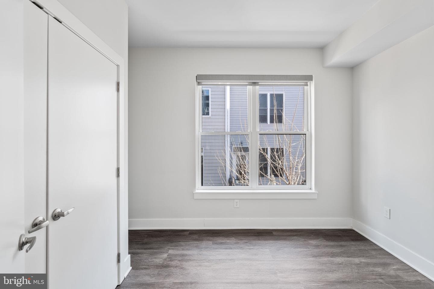 1207 N Etting Street photo 21
