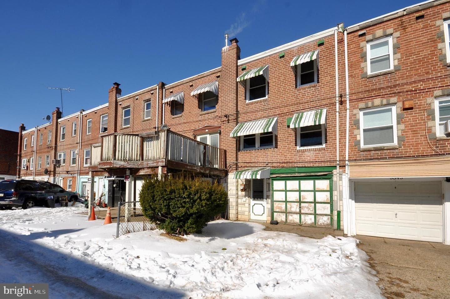 5343 Gillespie Street photo 29
