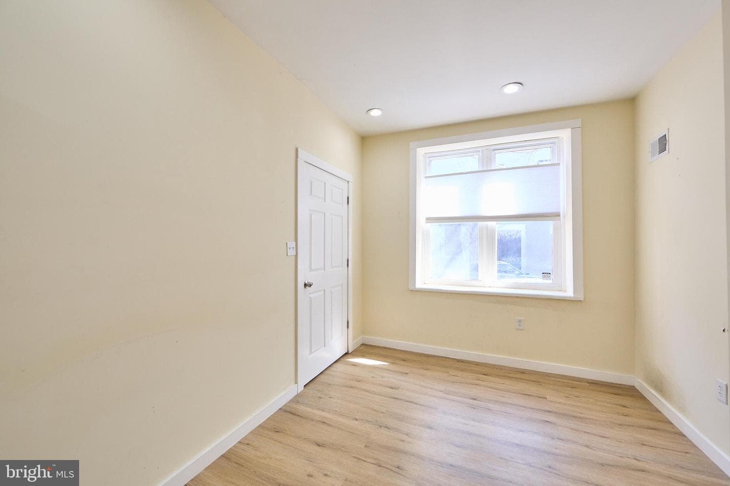1558 N Randolph Street photo 11