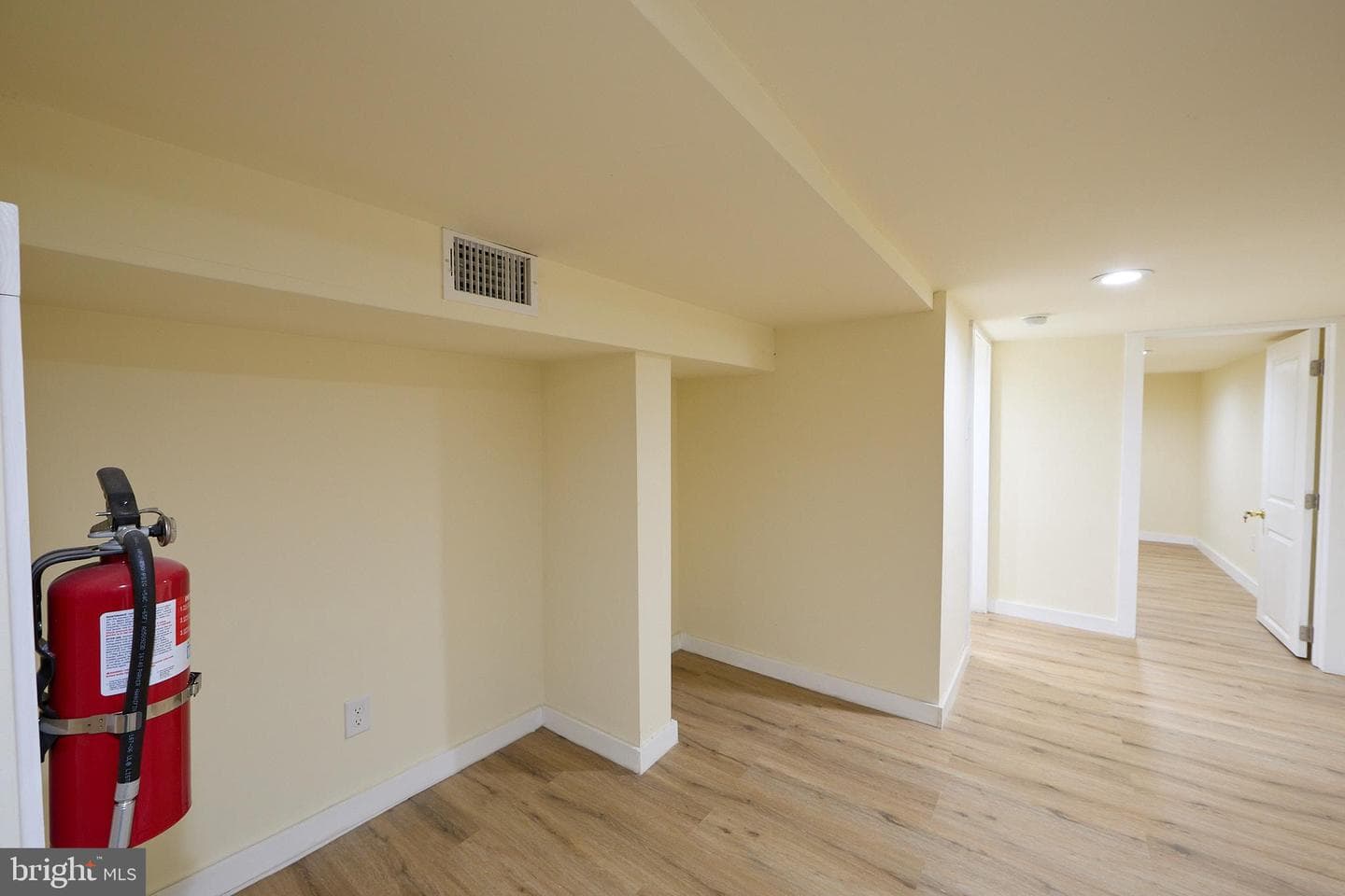 1558 N Randolph Street photo 26