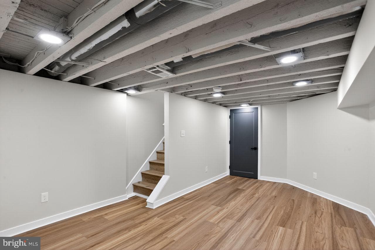 1610 N Dover Street photo 15