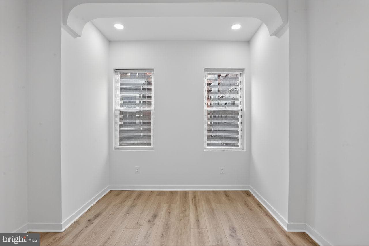 1610 N Dover Street photo 19