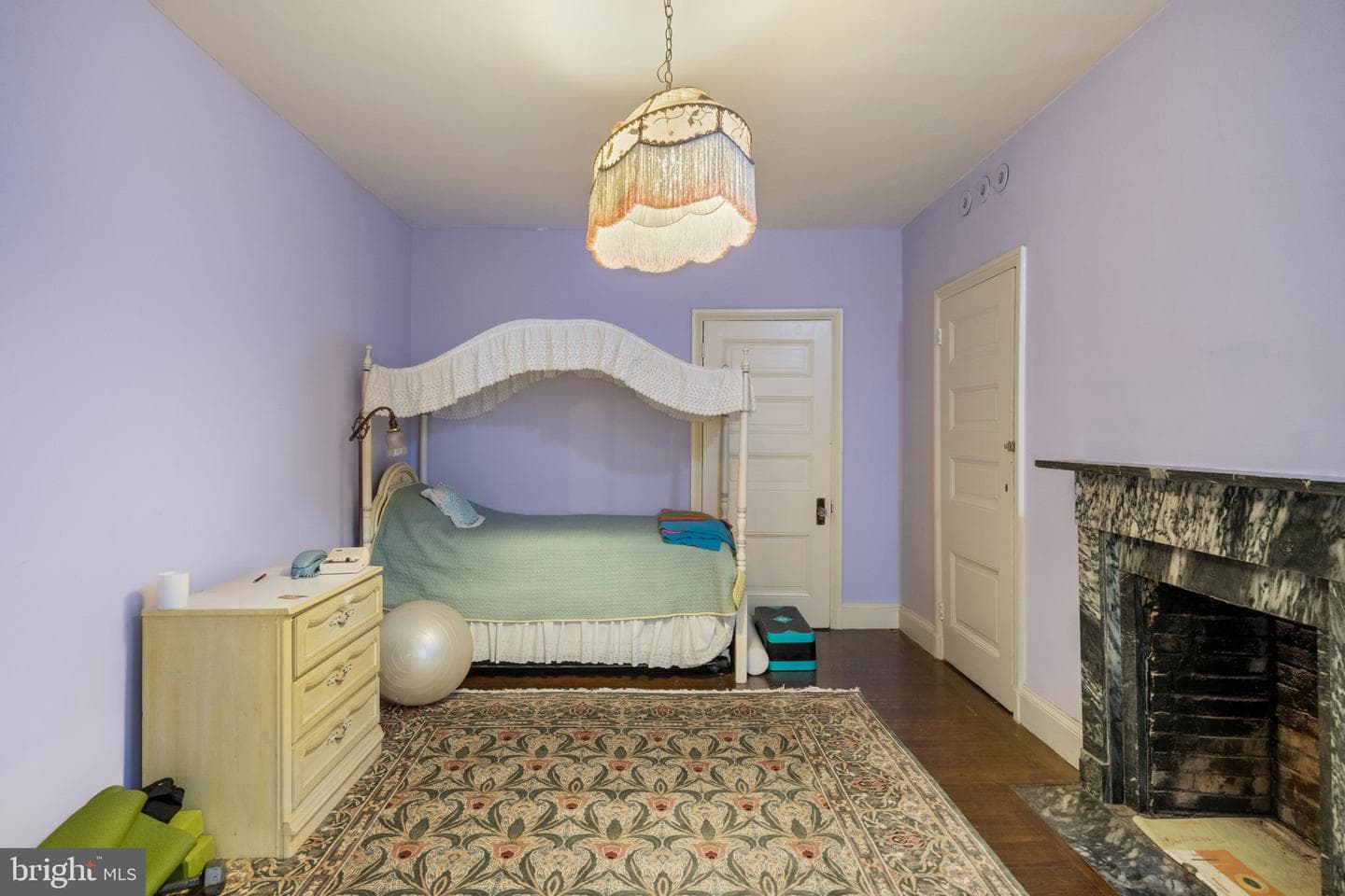 1017 Clinton Street photo 35