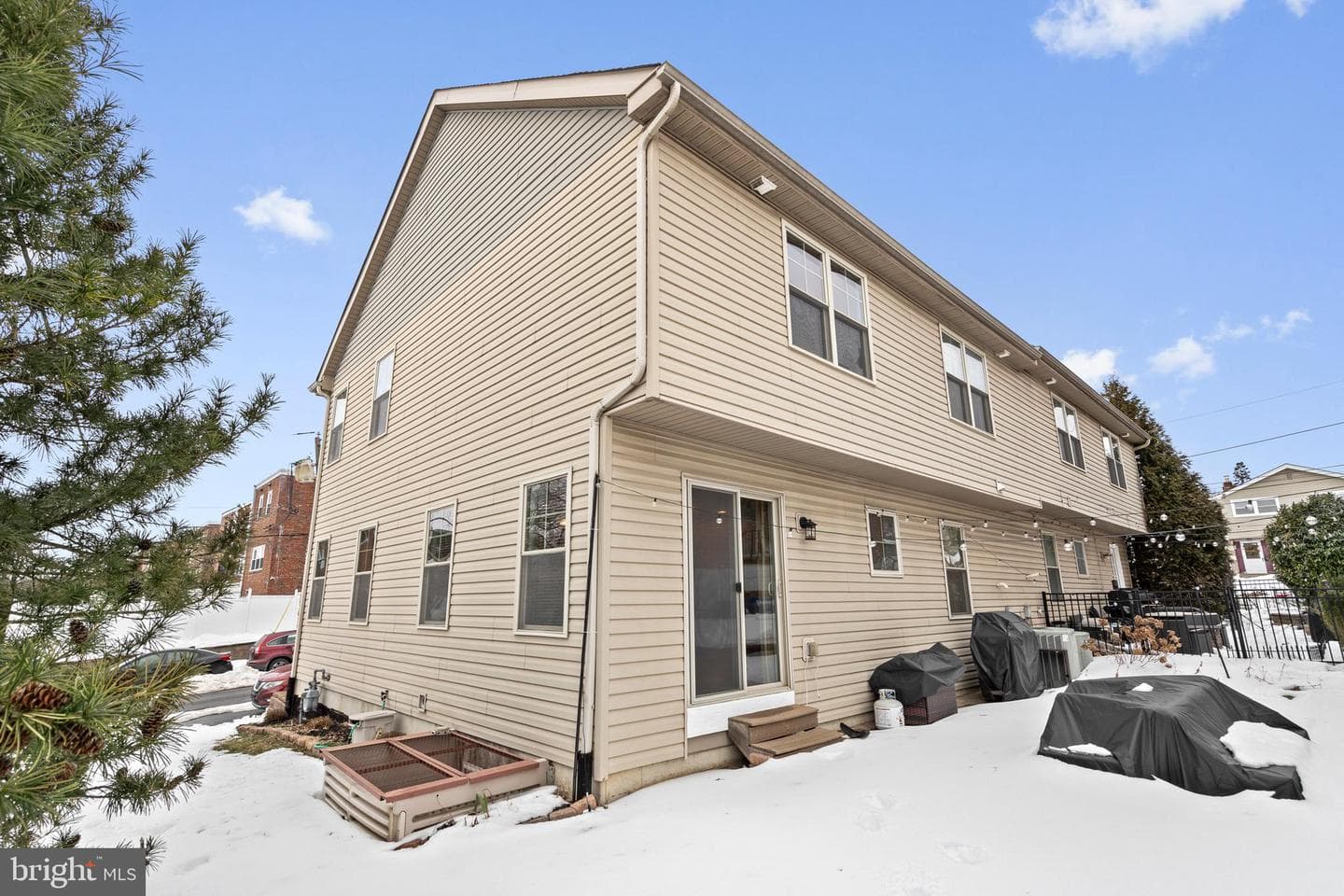 7443 Keiffer Street photo 31