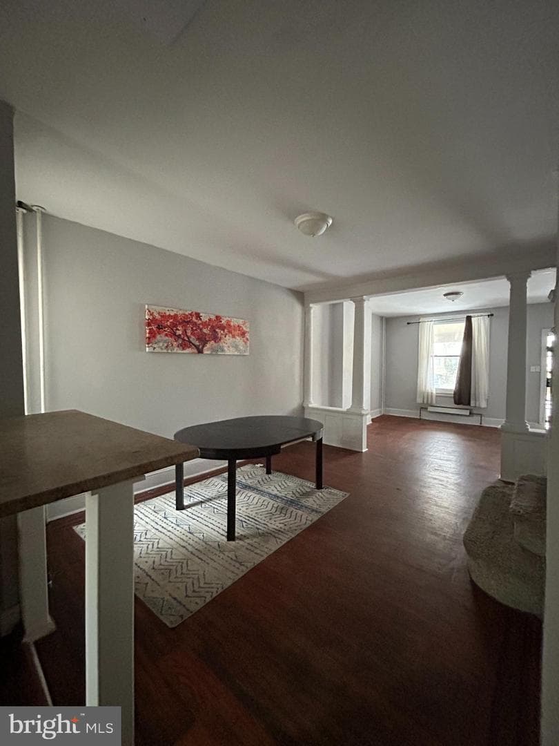 6102 Cedar Avenue photo 4