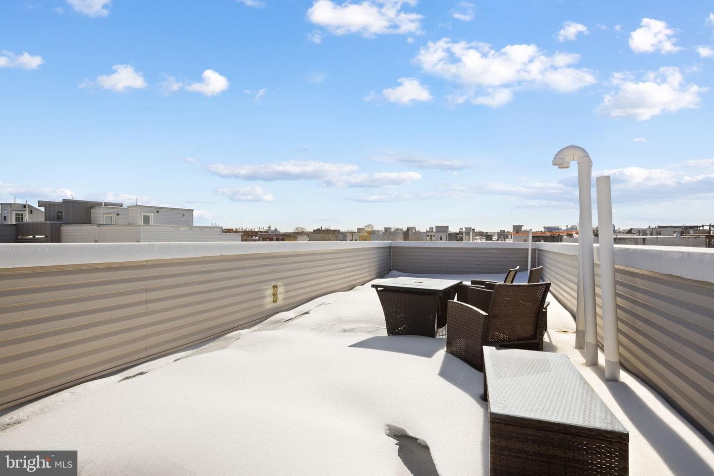 640 Emily Street photo 13