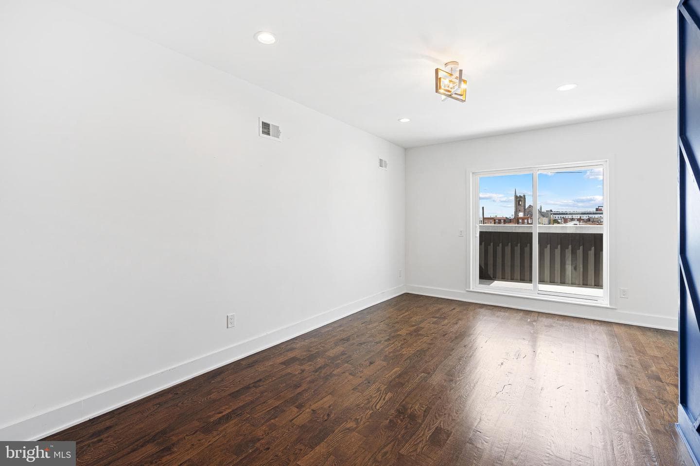 2125 S 9th Street photo 21