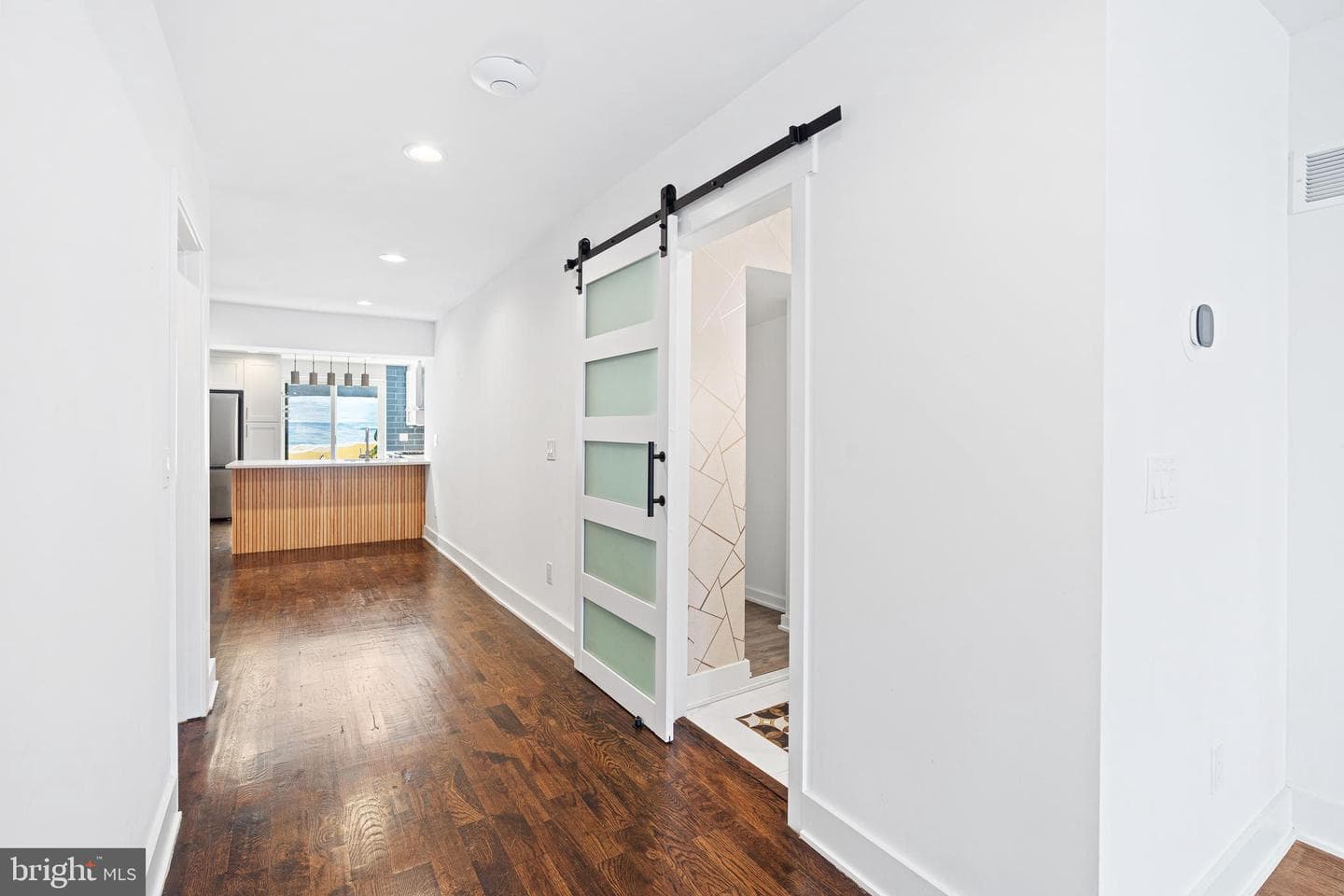 2125 S 9th Street photo 4