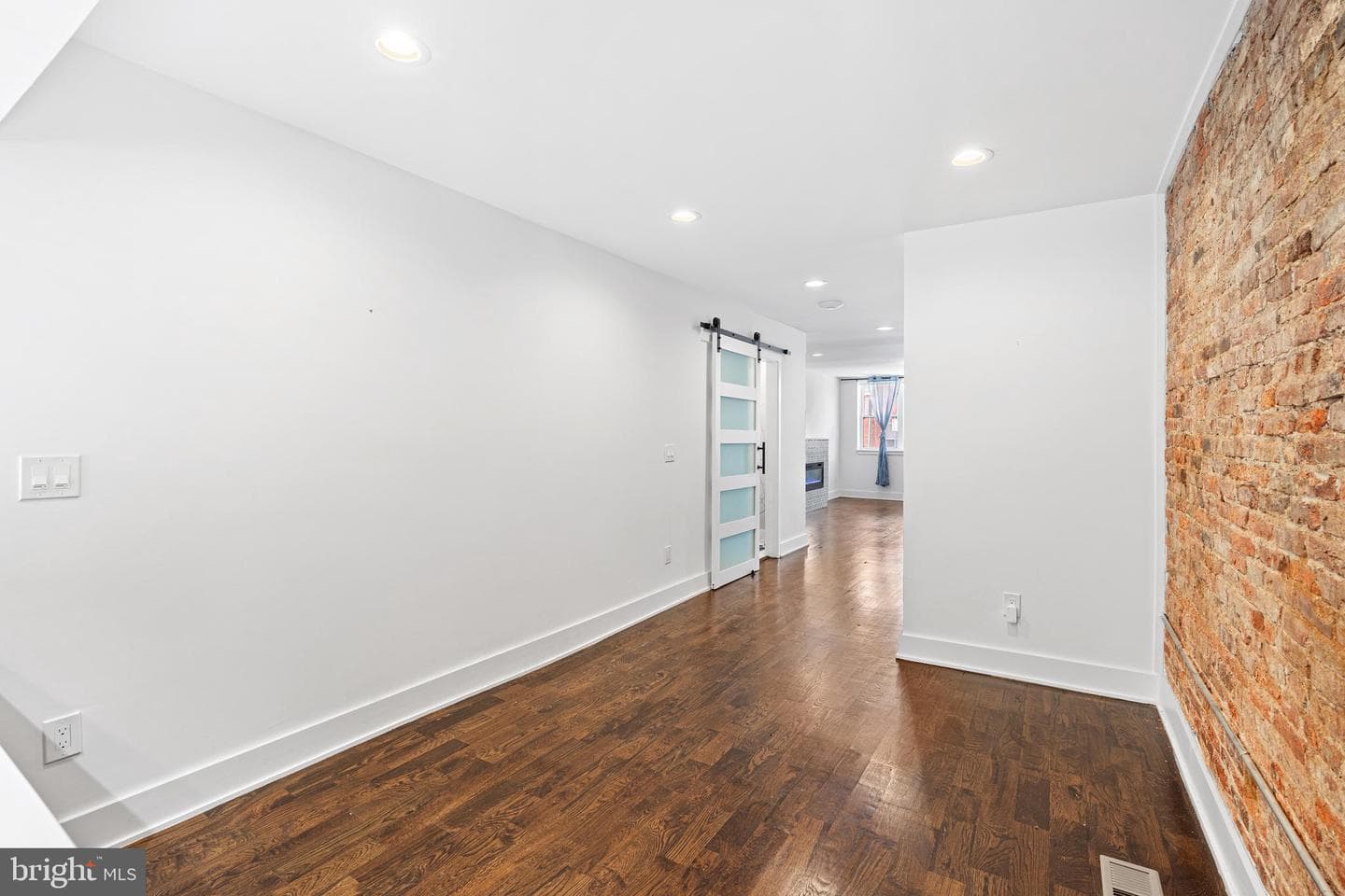 2125 S 9th Street photo 9