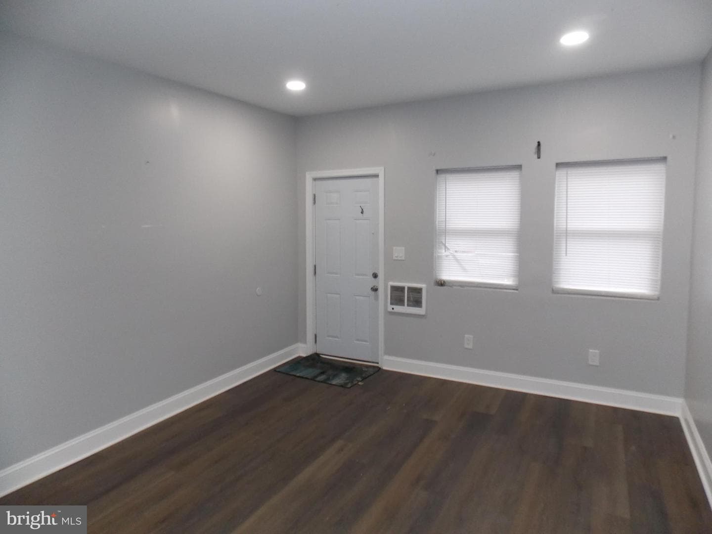 2416 N Orkney Street photo 5