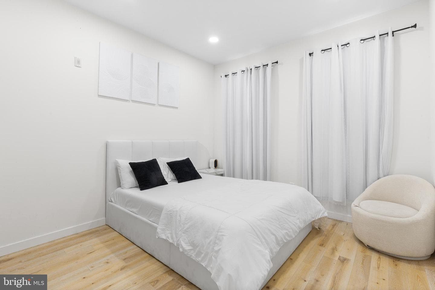 647 N 41st Street #unit C photo 13