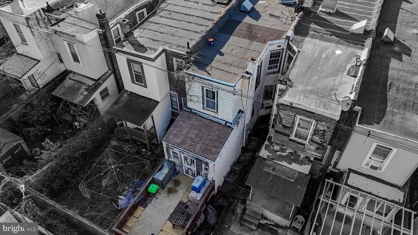 248 W Seymour St photo 21