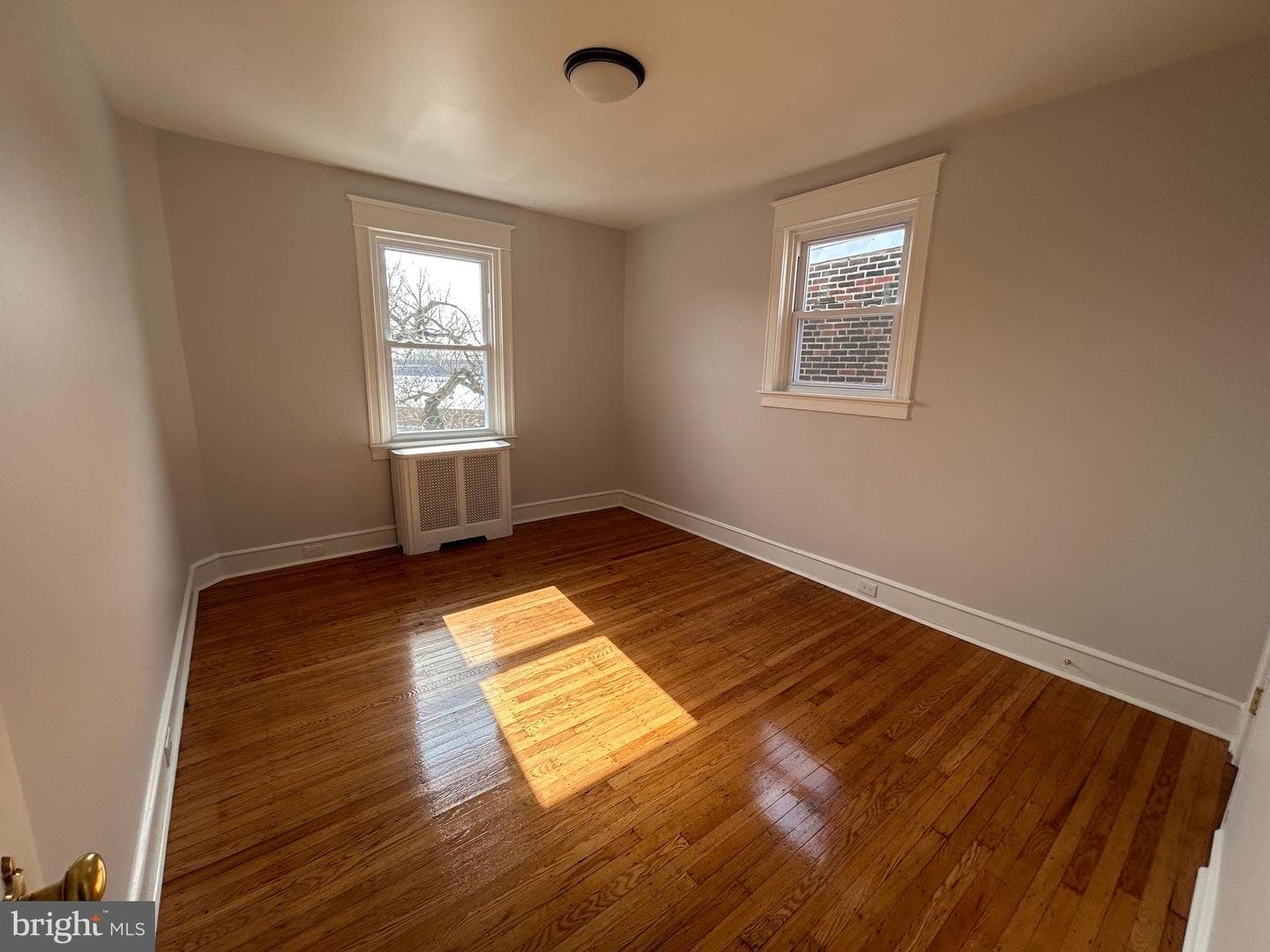 5652 W Berks Street photo 43