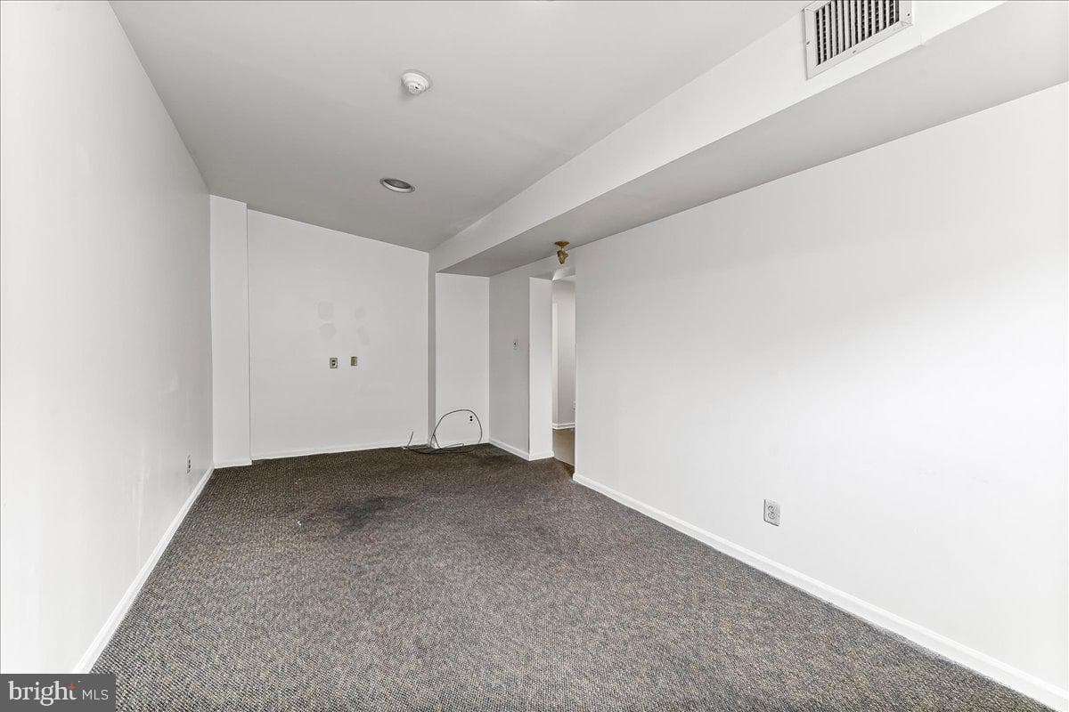 3361 Frankford Avenue photo 18
