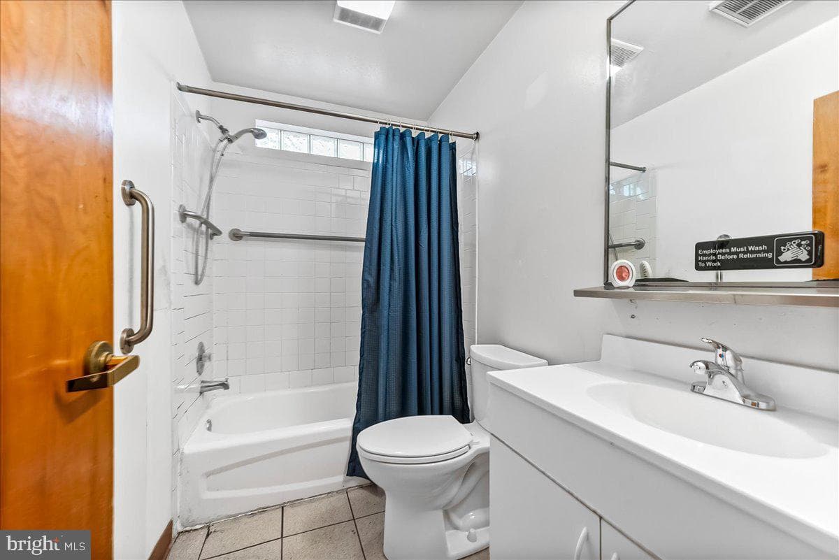 3361 Frankford Avenue photo 27