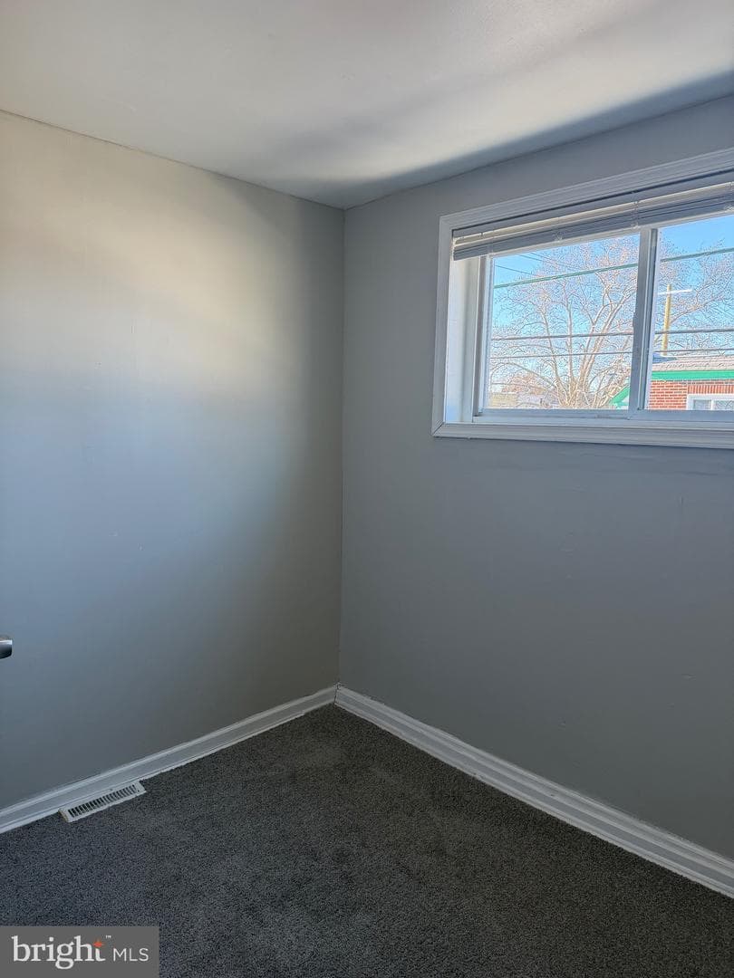 6839 Rodney Street photo 13
