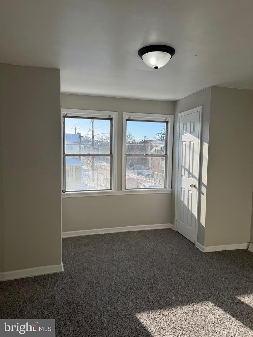 6839 Rodney Street photo 18