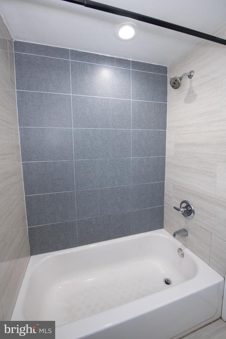 2849 Welsh Road photo 18