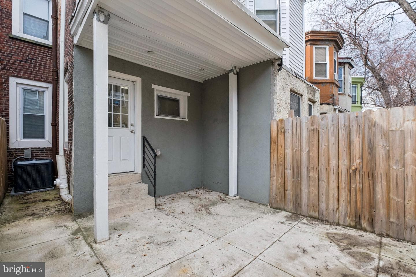 2319 N Hancock Street photo 14