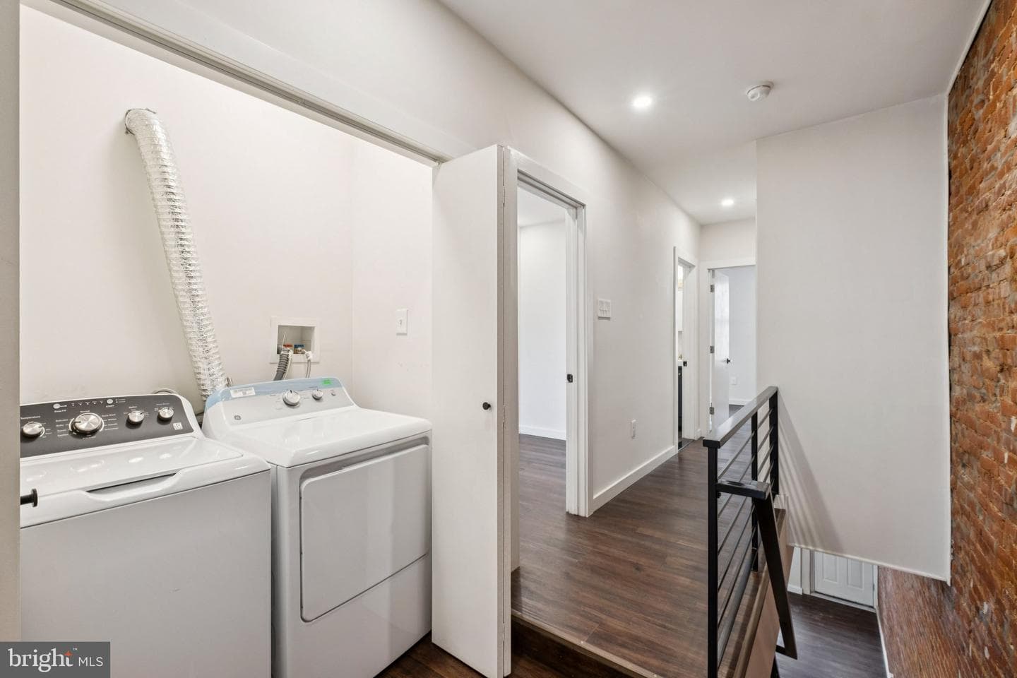 2319 N Hancock Street photo 18