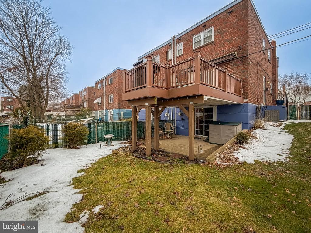 8923 Dewees Street photo 13