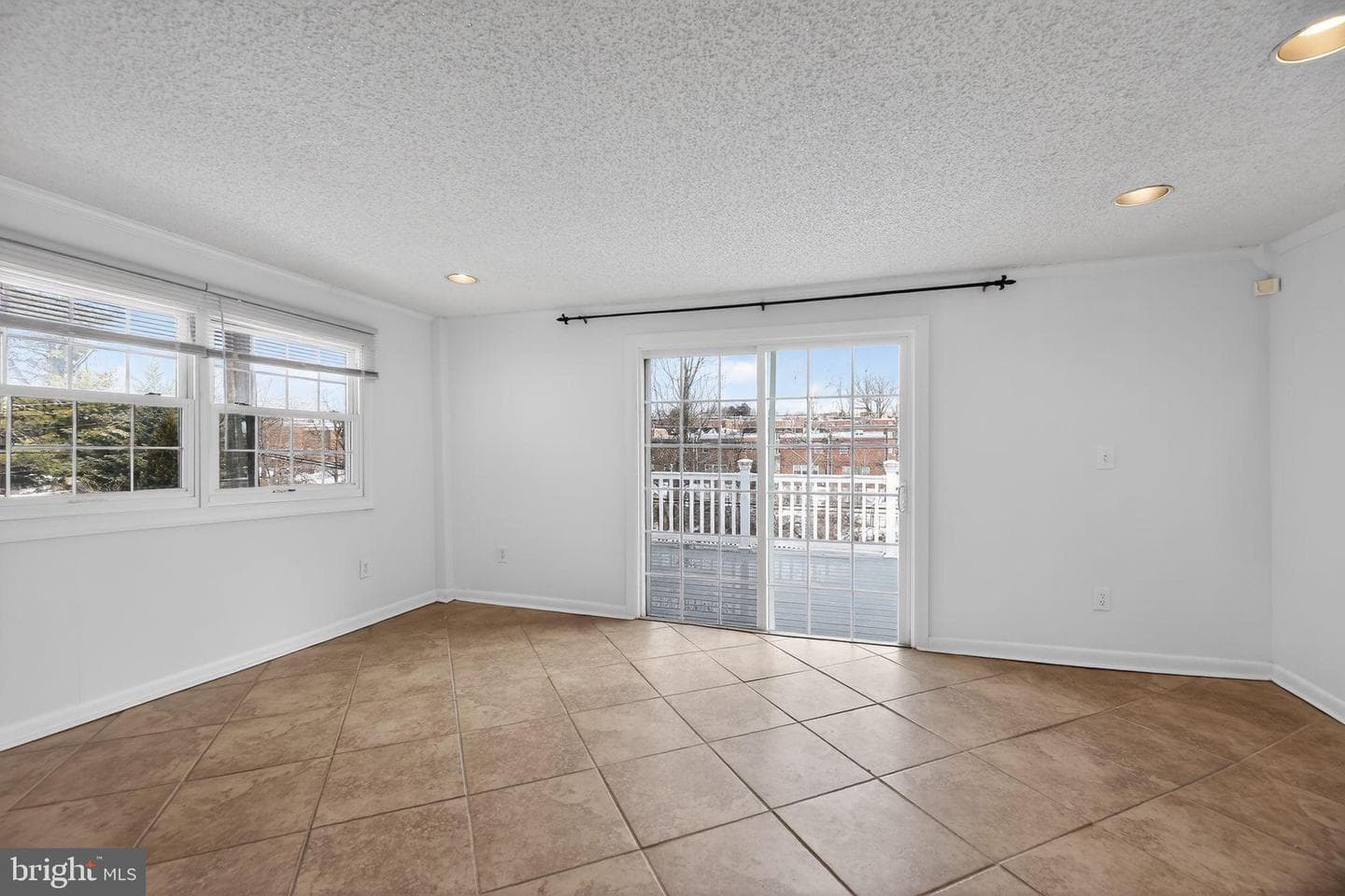 2649 Sperry Street photo 11