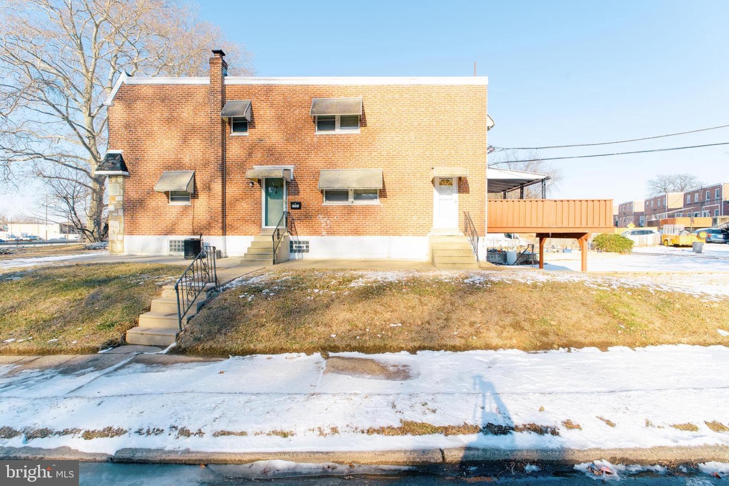7701 E Roosevelt Boulevard photo 2