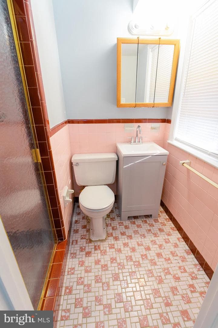 7701 E Roosevelt Boulevard photo 24