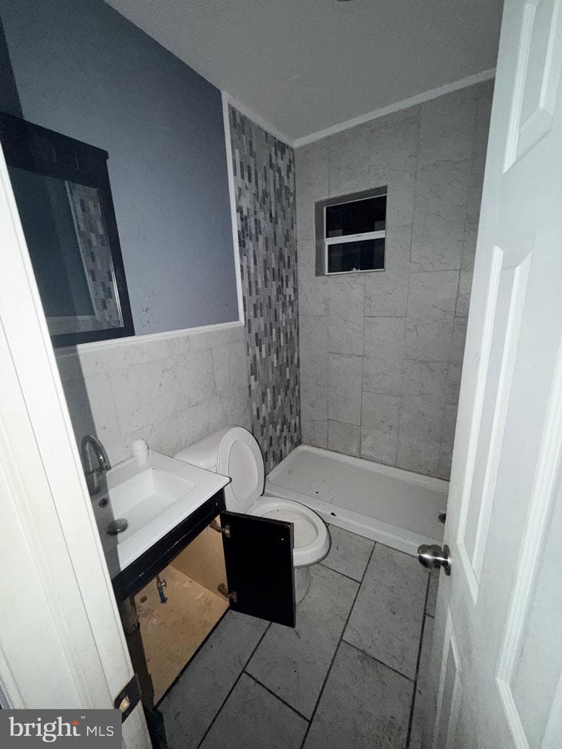 5339 Yocum Street photo 12