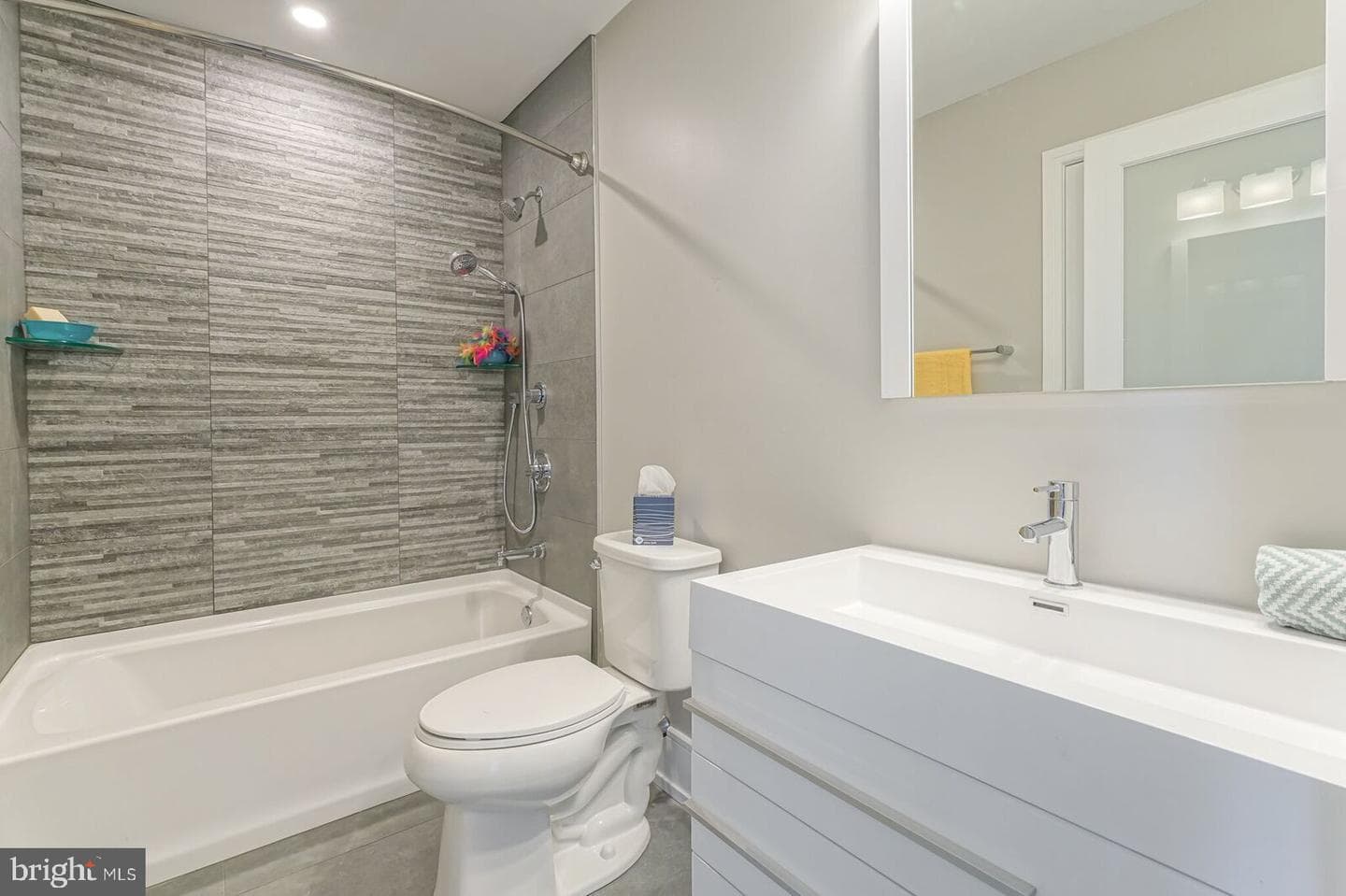 1006 S 17th Street #b photo 14