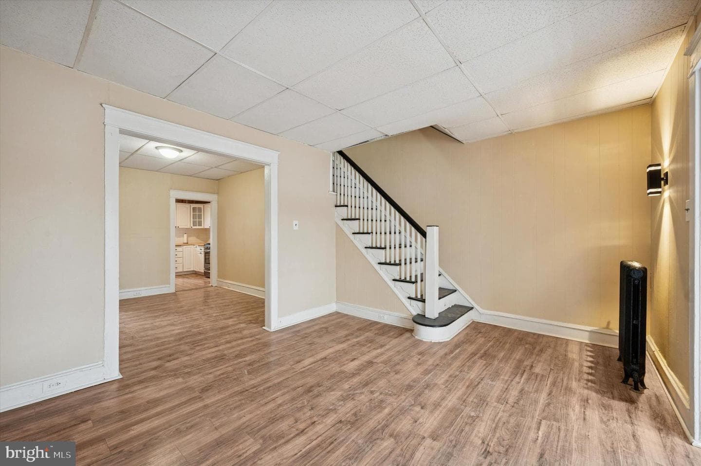 1634 S Lindenwood Street photo 5
