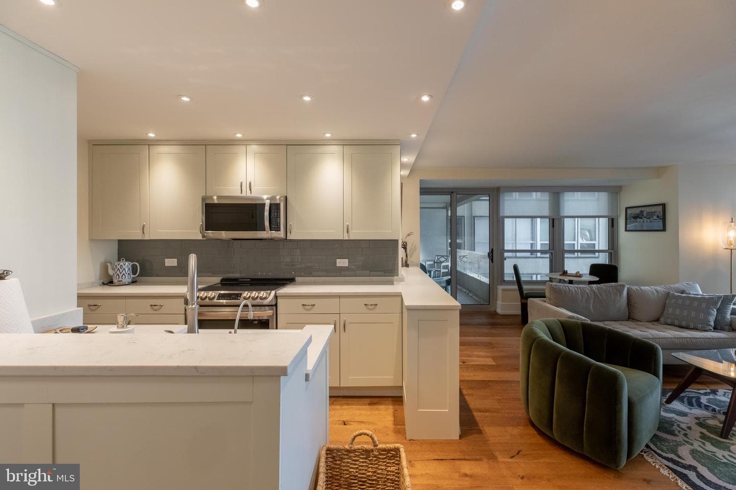 226 W Rittenhouse Square #1501 photo 12