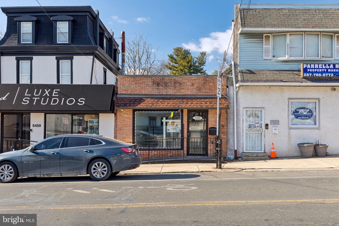 5460 Ridge Avenue photo 1