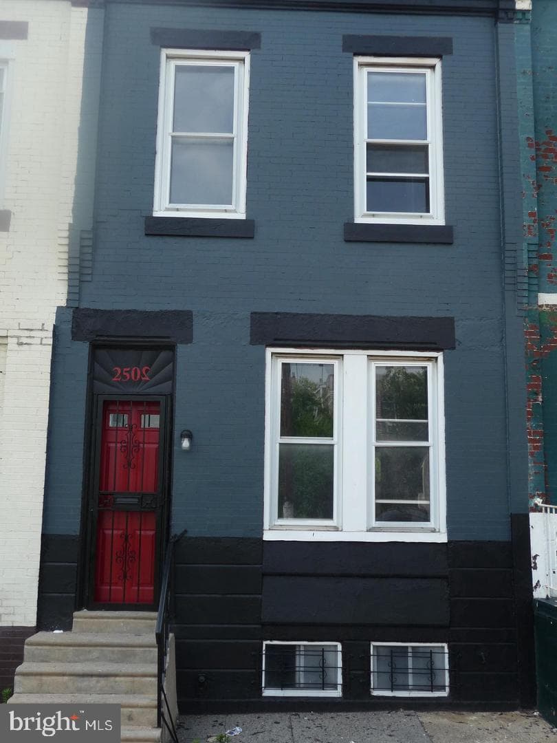 2502 N Opal Street photo 1